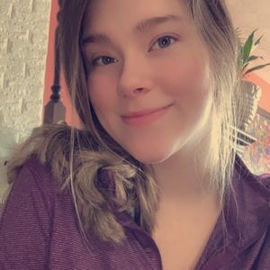 Meet your Posher, Xaviera